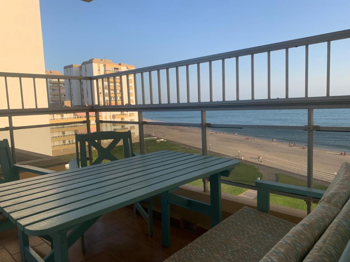 Apartamento Vista Bahia - Vistahermosa Эль-Пуэрто-де-Санта-Мария Экстерьер фото
